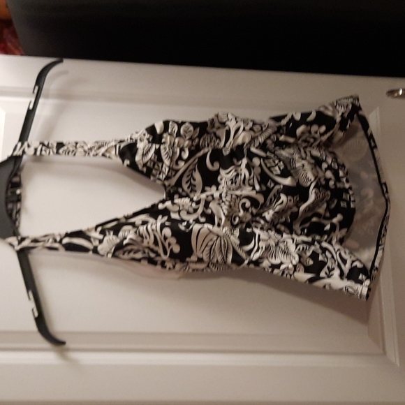 Caribbean Joe Swim Caribbean Joe Black And White Tankini Top Size 4